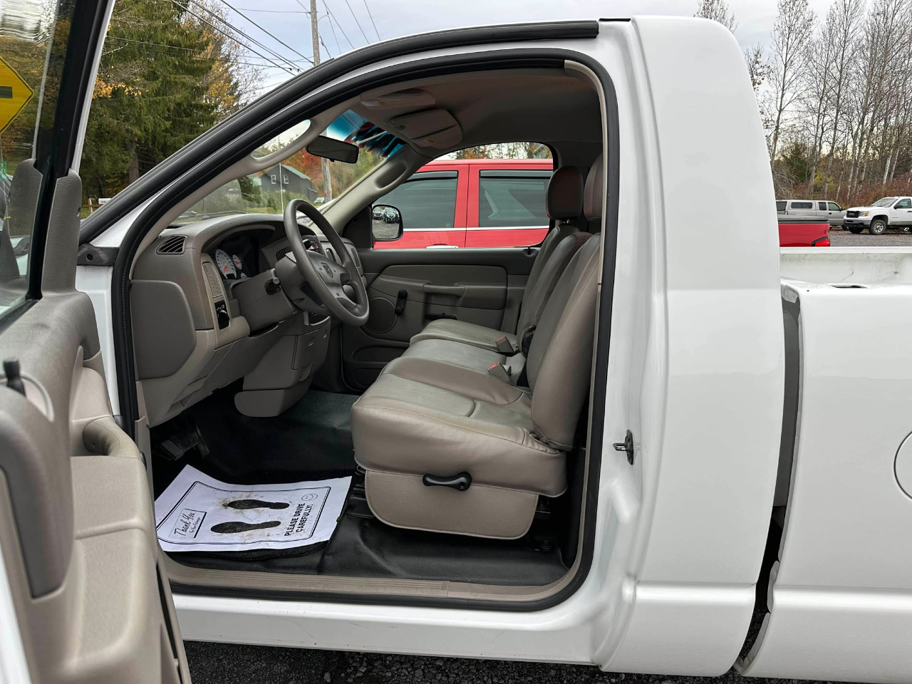 Dodge Ram 1500 Reg. Cab 8-ft. Bed 2WD 2002