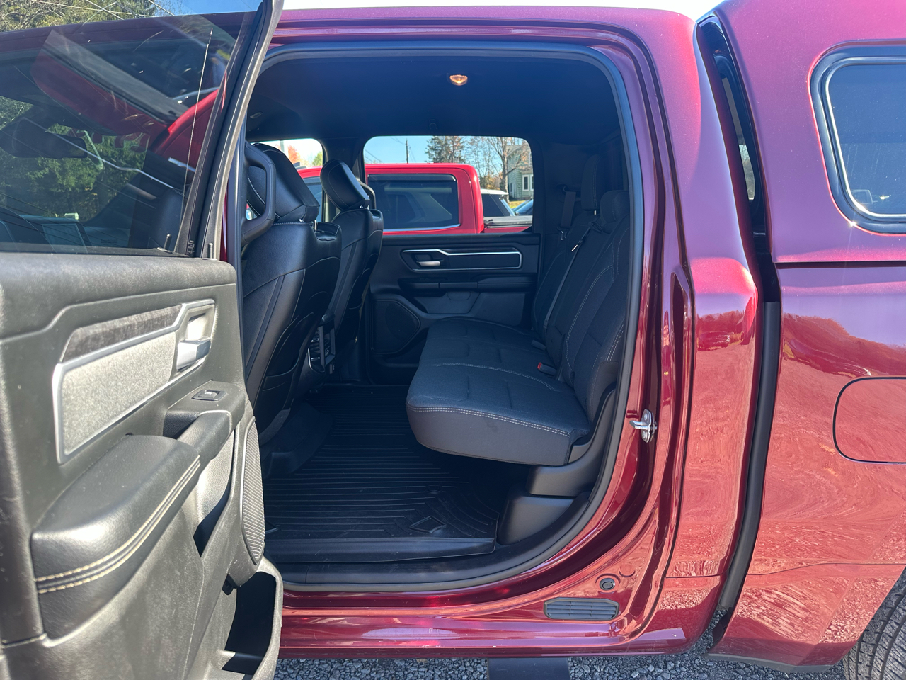 RAM 1500 Big Horn Crew Cab SWB 4WD 2019