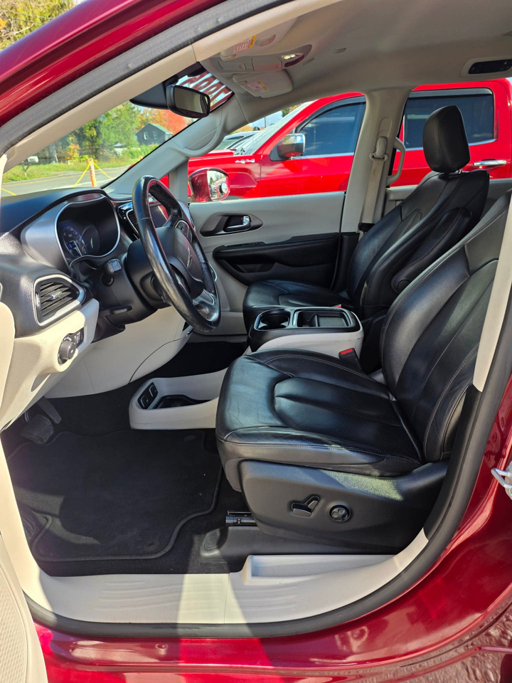 Chrysler Pacifica Touring-L 2020