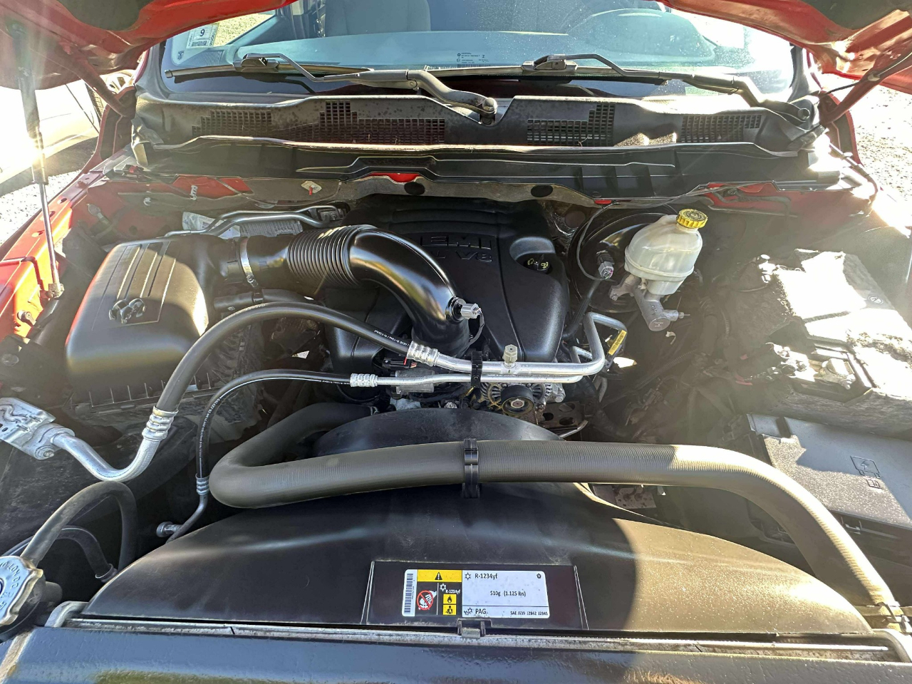 RAM 1500 Tradesman Crew Cab SWB 4WD 2016