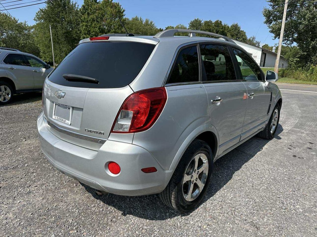 Chevrolet Captiva Sport 1LT FWD 2013