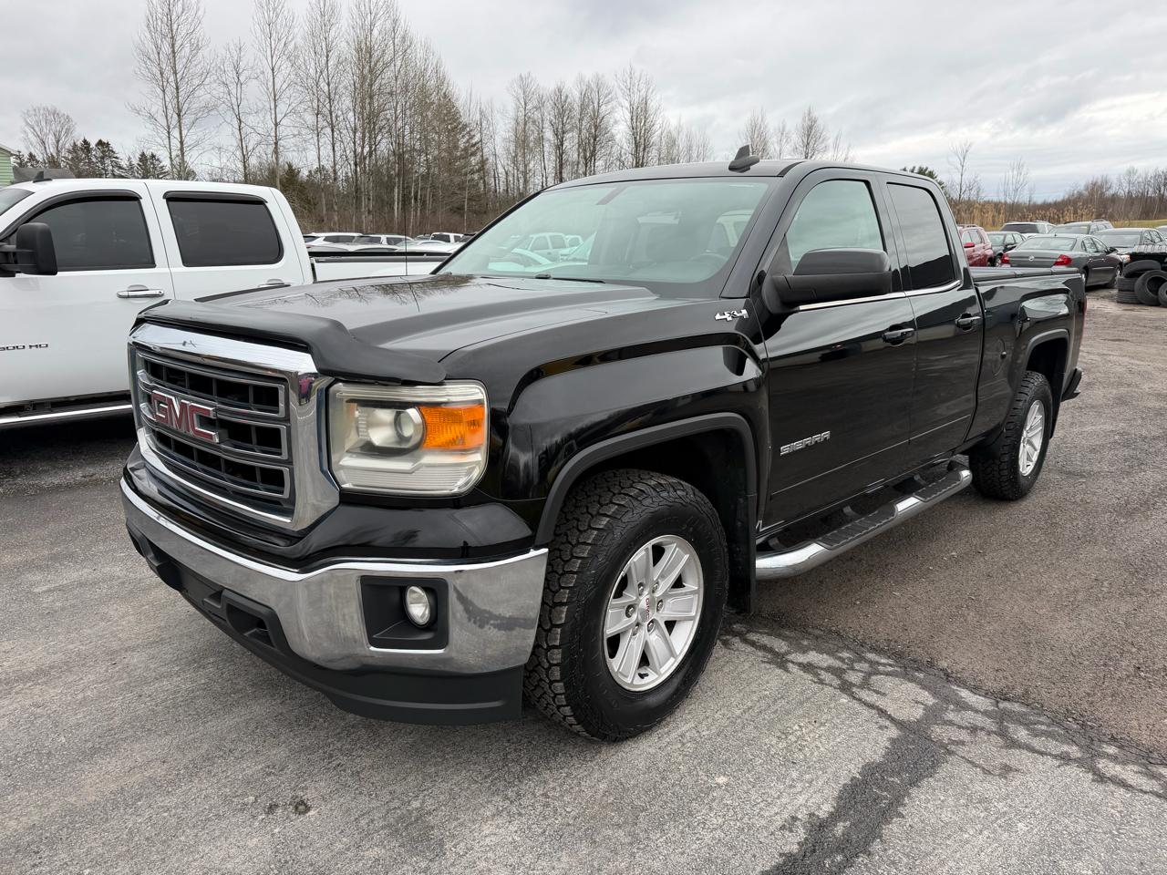 2015 GMC Sierra 1500 4WD Double Cab 143.5" SLE