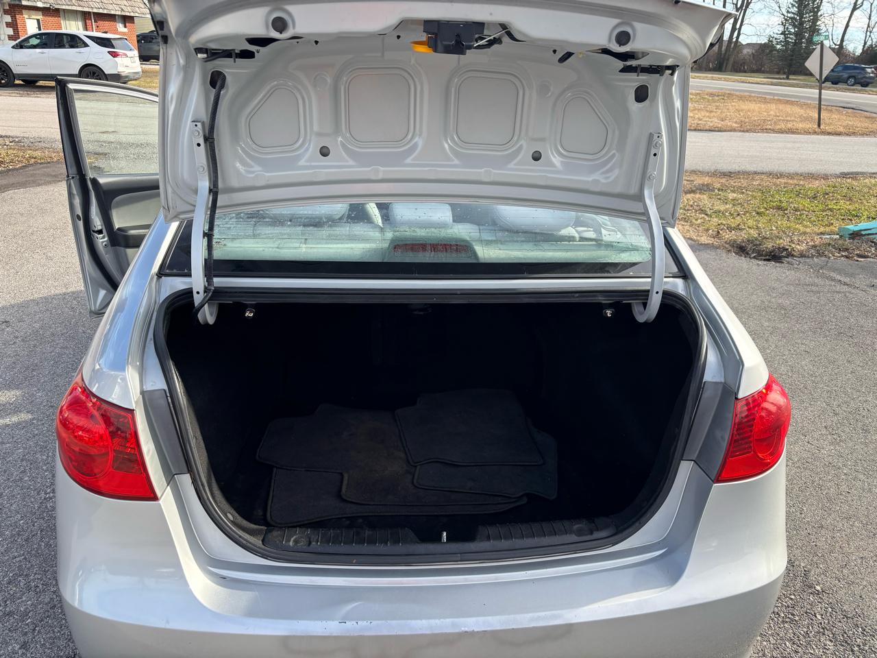 Hyundai Elantra GLS 2009