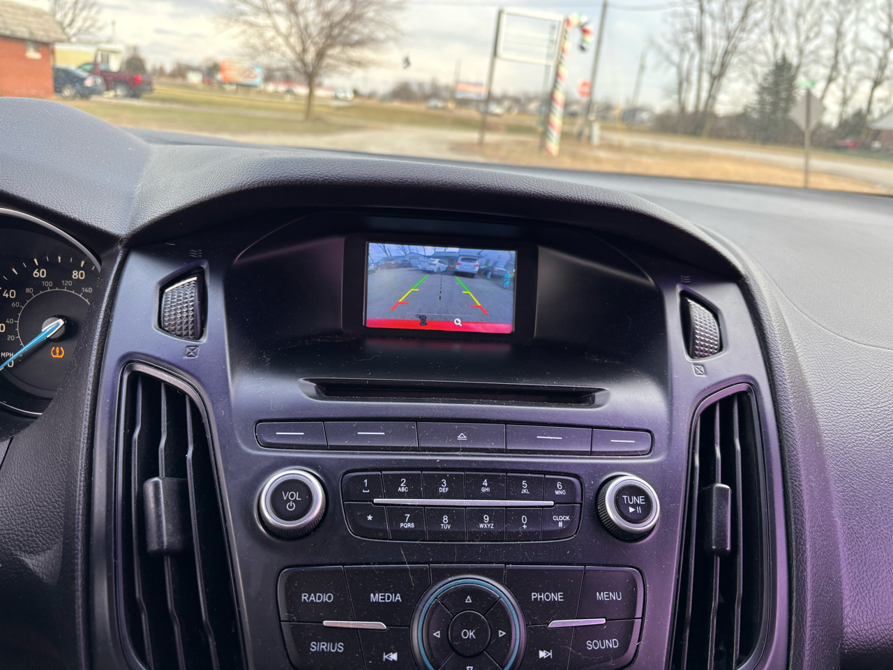 Ford Focus SE Hatch 2016