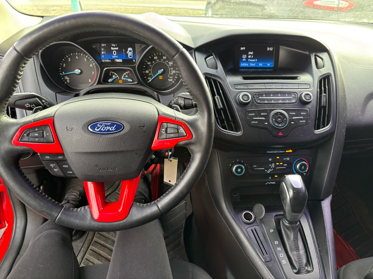 Ford Focus SE Hatch 2016