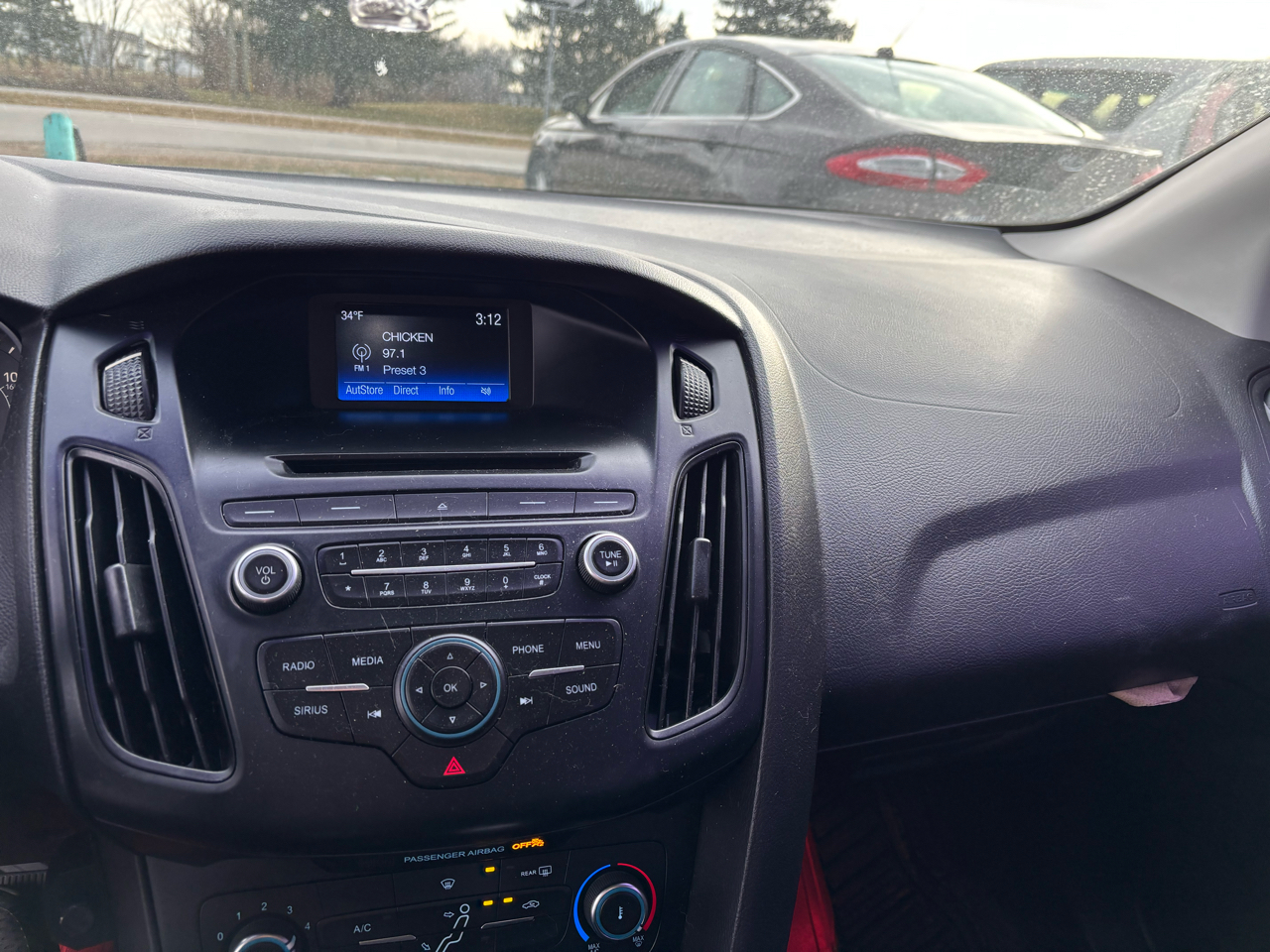 Ford Focus SE Hatch 2016