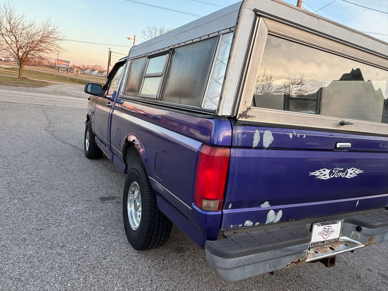 Ford F-150 Special Reg. Cab Long Bed 2WD 1995