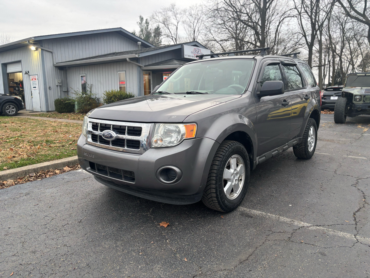 2009 Ford ESCAPE XLS 