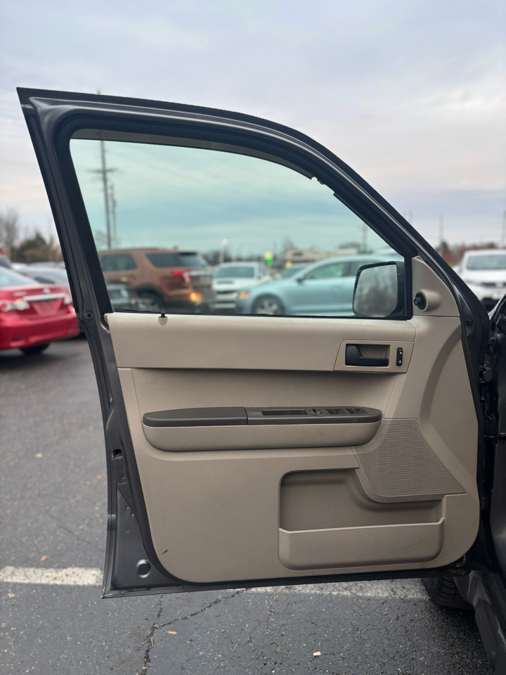 Ford ESCAPE XLS  2009