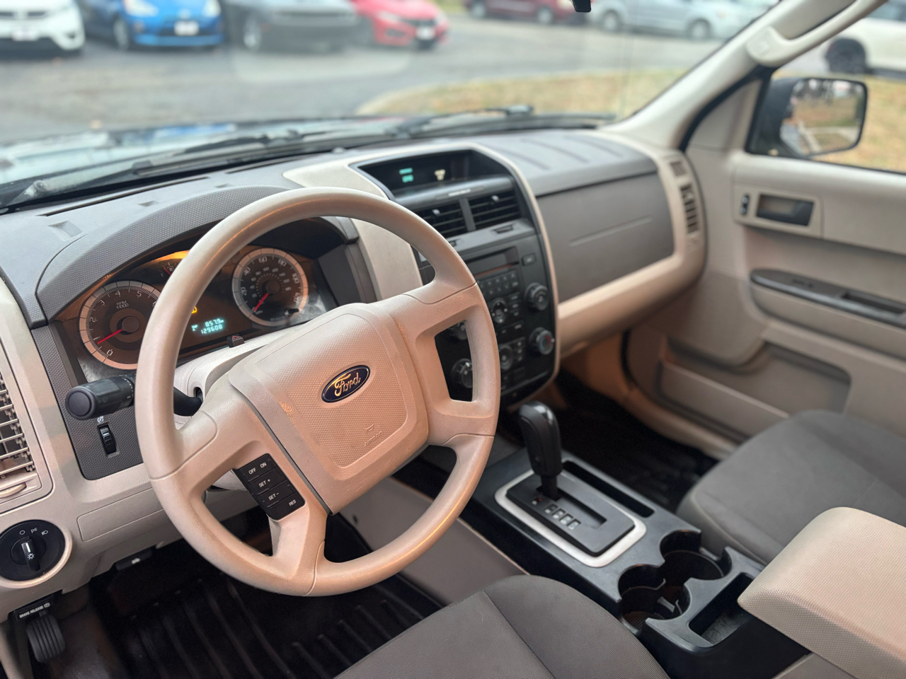 Ford ESCAPE XLS  2009