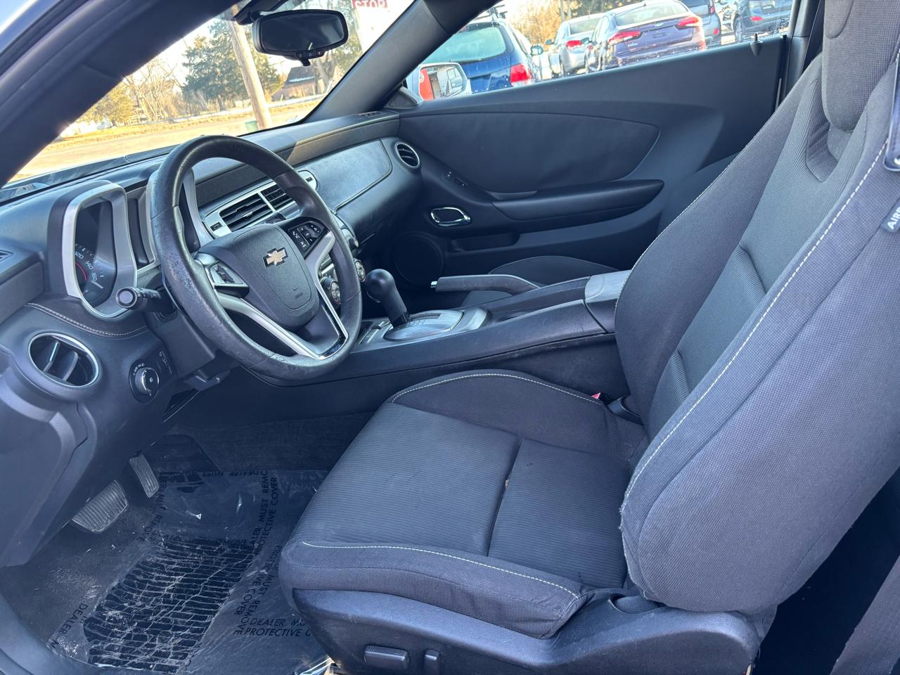 Chevrolet Camaro Coupe 1LT 2012