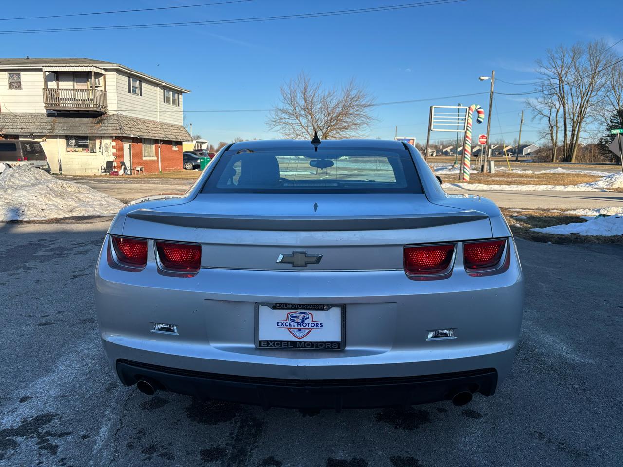 Chevrolet Camaro Coupe 1LT 2012