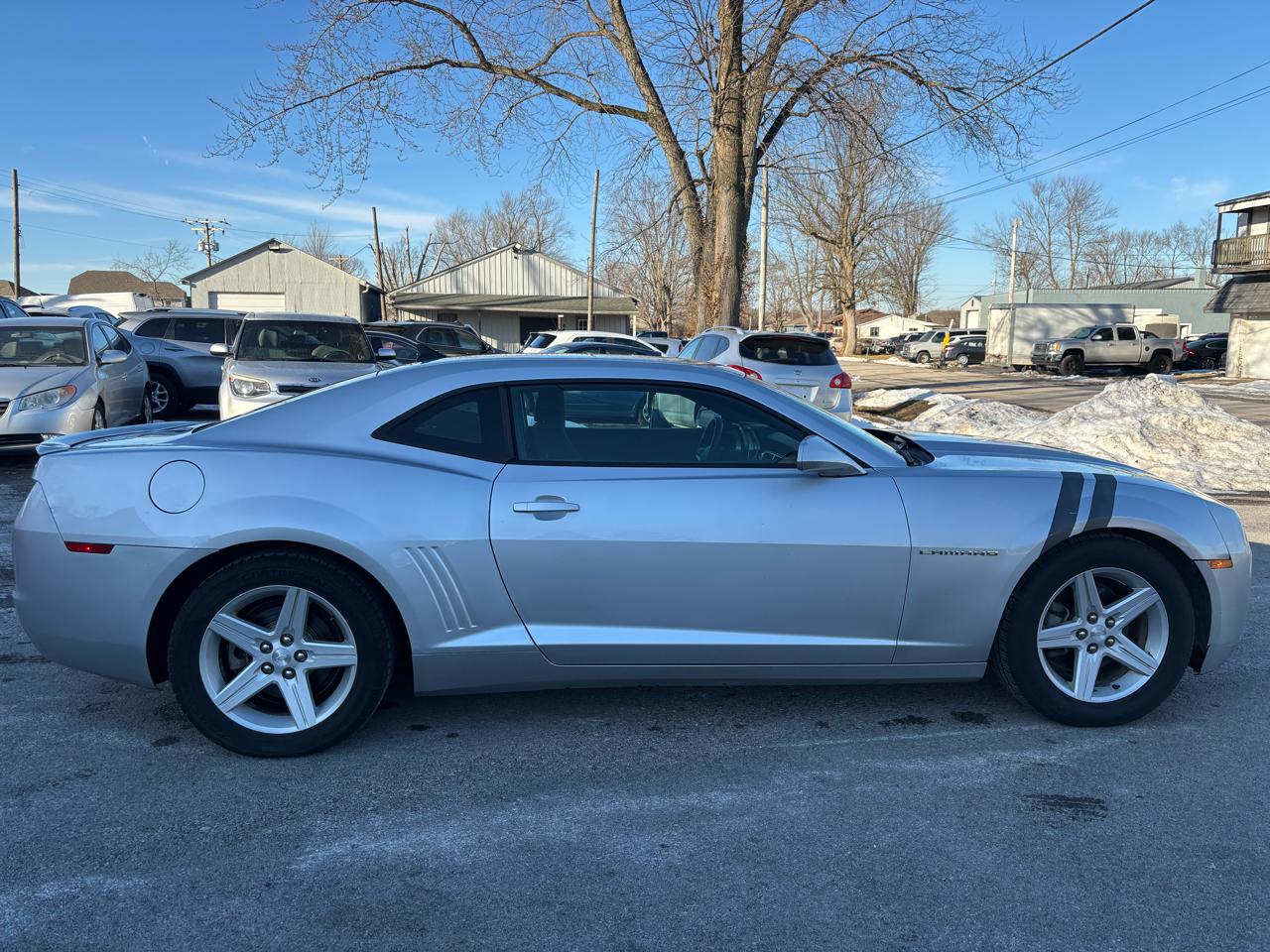 Chevrolet Camaro Coupe 1LT 2012