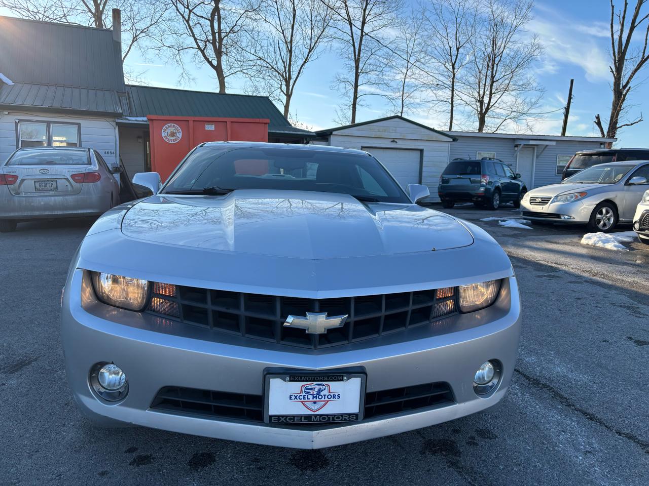 Chevrolet Camaro Coupe 1LT 2012