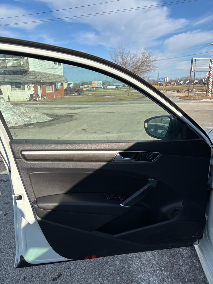 Volkswagen Passat SE 6A 2017