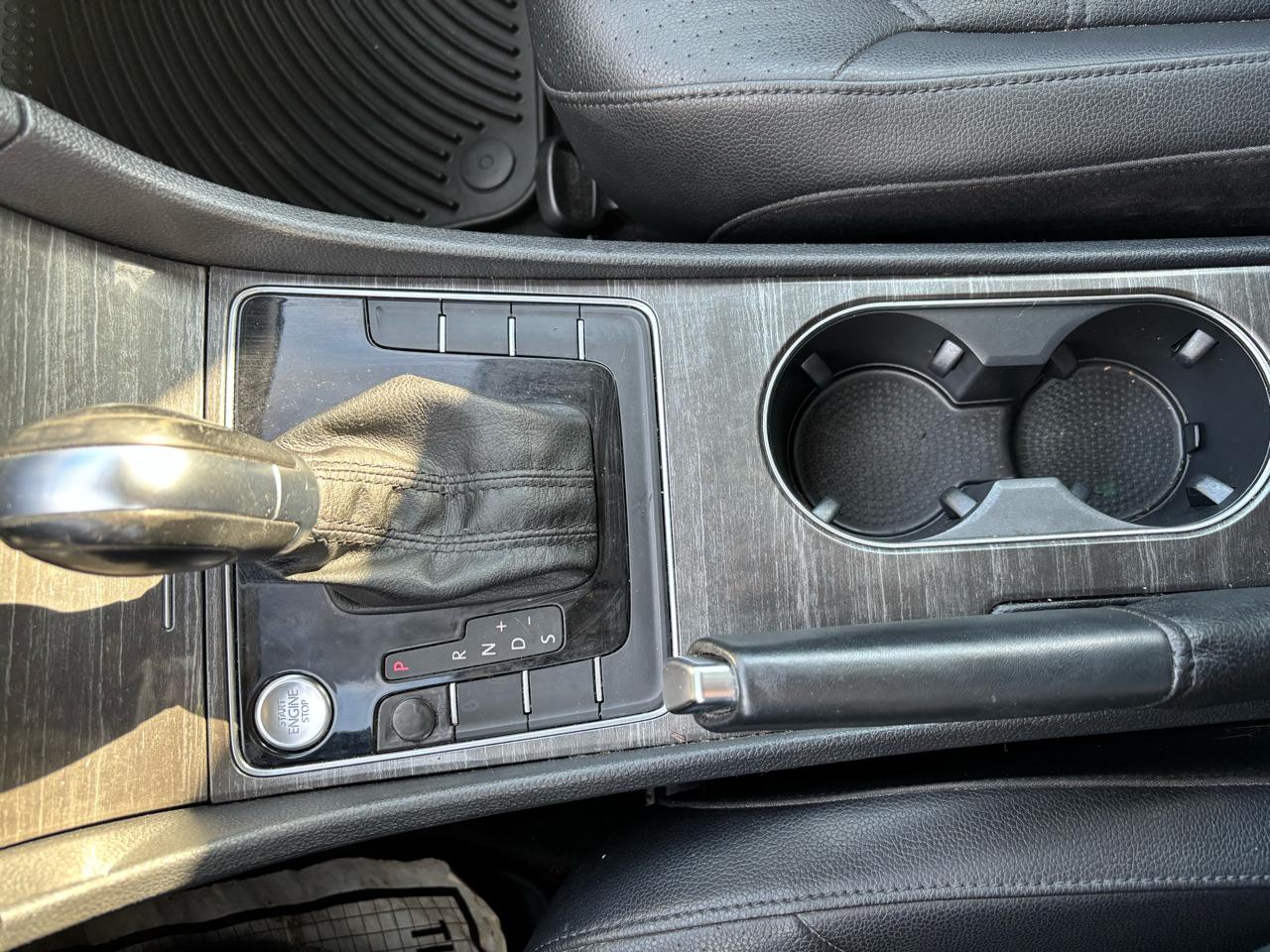 Volkswagen Passat SE 6A 2017