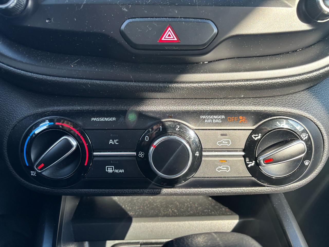 Kia Soul LX CVT 2020