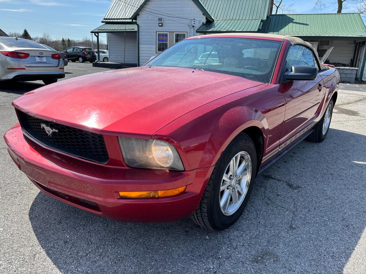 Ford Mustang V6 Deluxe Convertible 2007