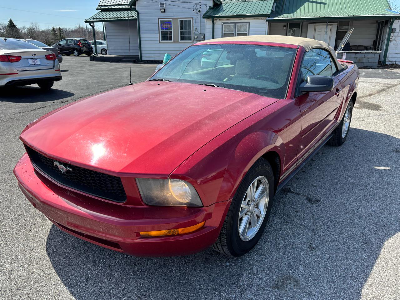 Ford Mustang V6 Deluxe Convertible 2007