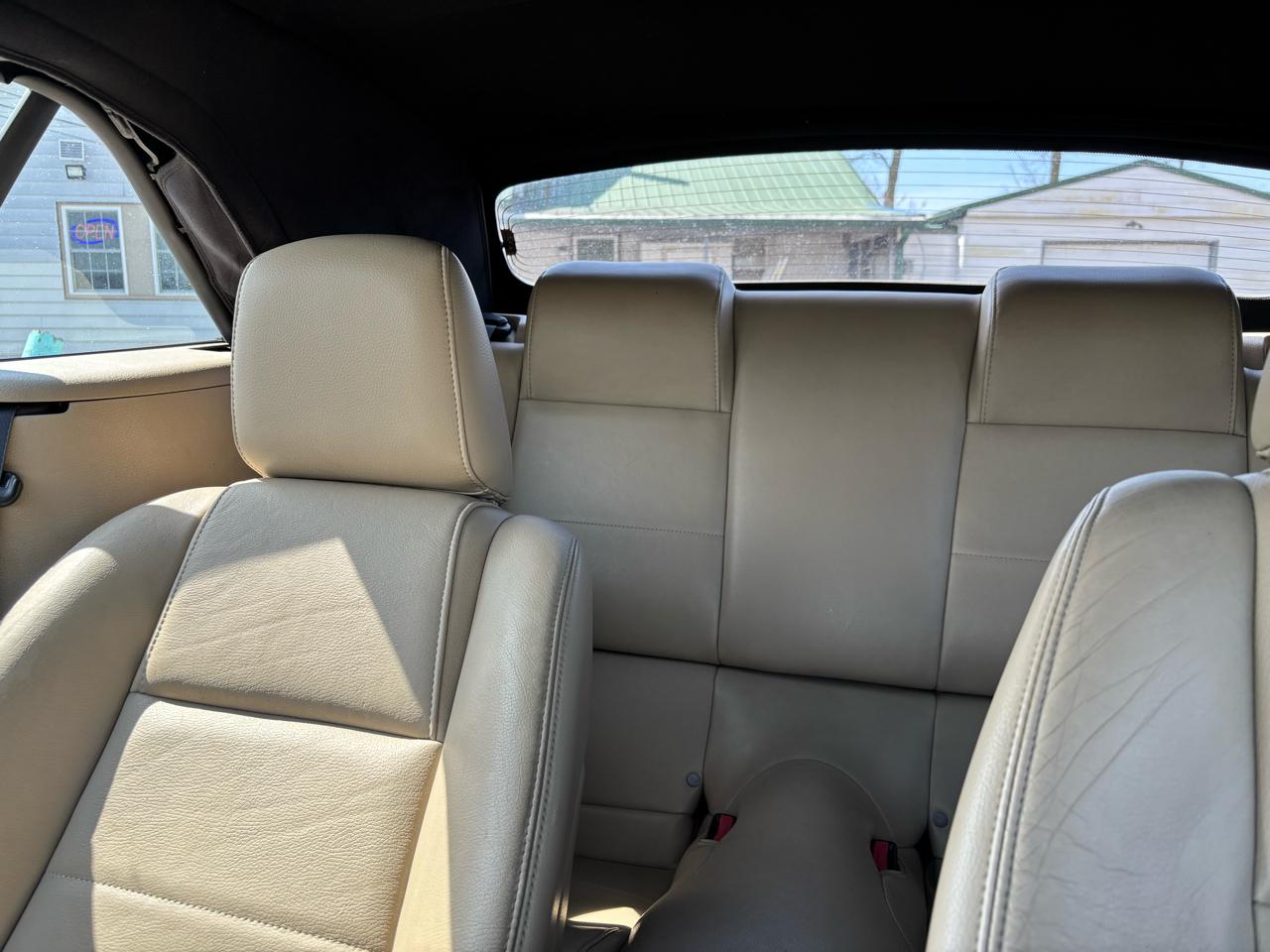 Ford Mustang V6 Deluxe Convertible 2007