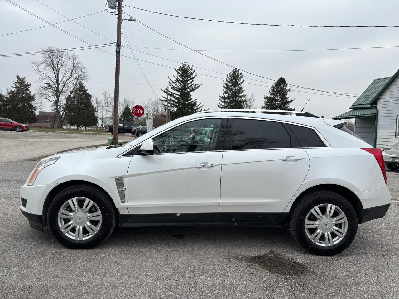 Cadillac SRX Luxury AWD 2012