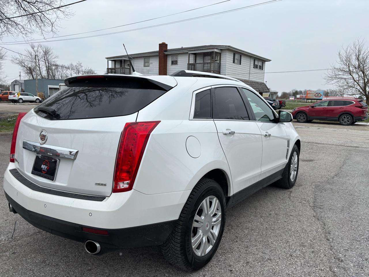 Cadillac SRX Luxury AWD 2012