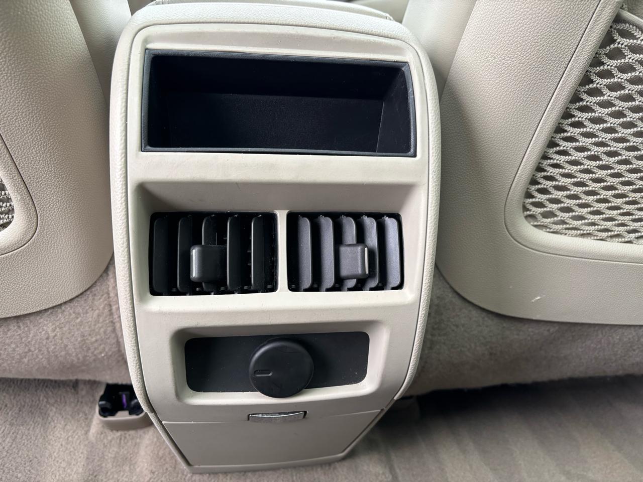 Cadillac SRX Luxury AWD 2012