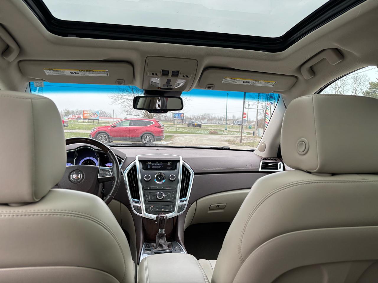 Cadillac SRX Luxury AWD 2012