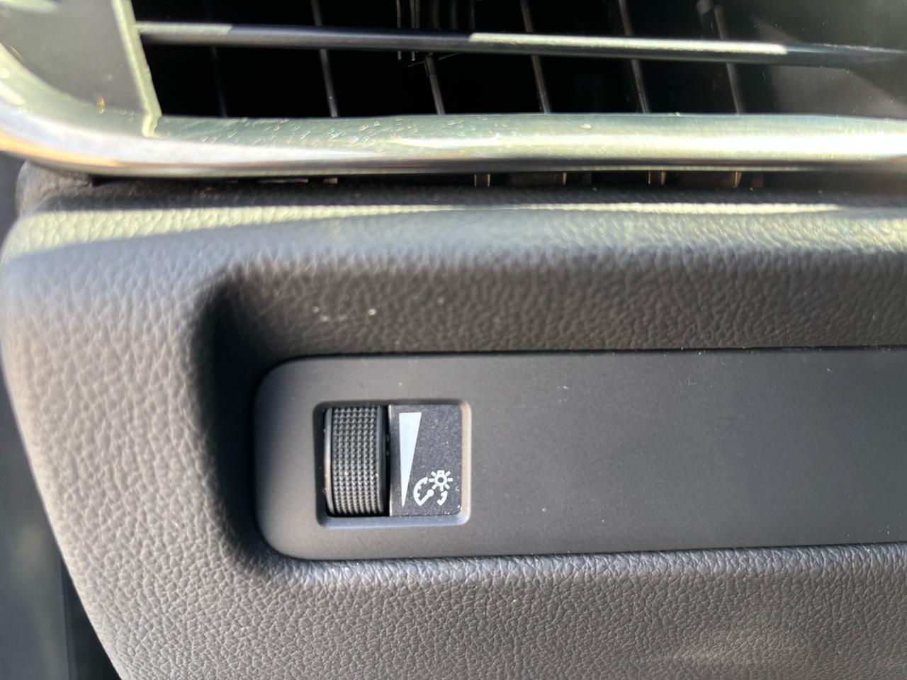 Cadillac ATS 2.5L Base RWD 2013