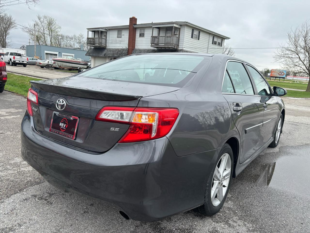 Toyota Camry LE 2014