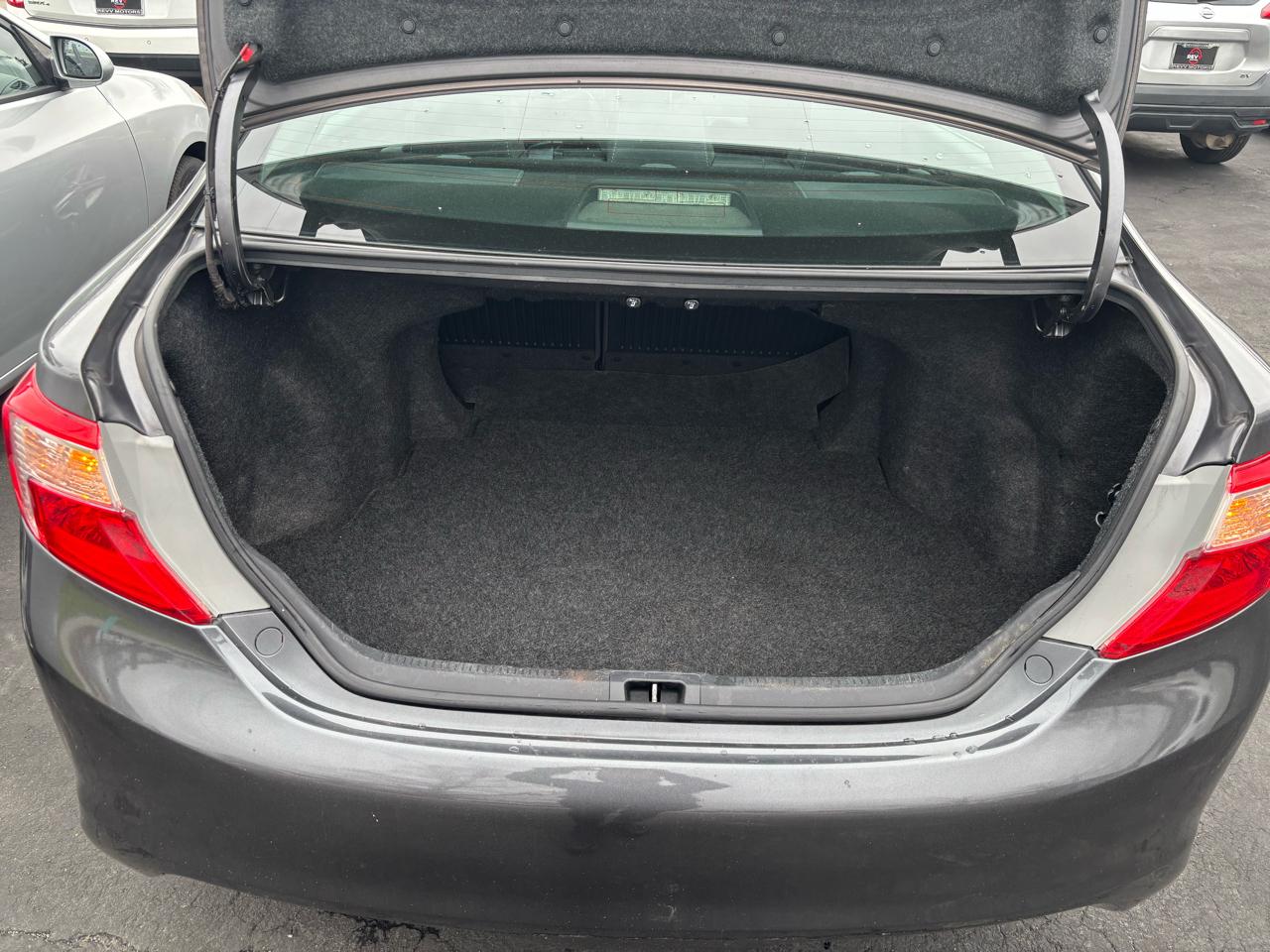 Toyota Camry LE 2014