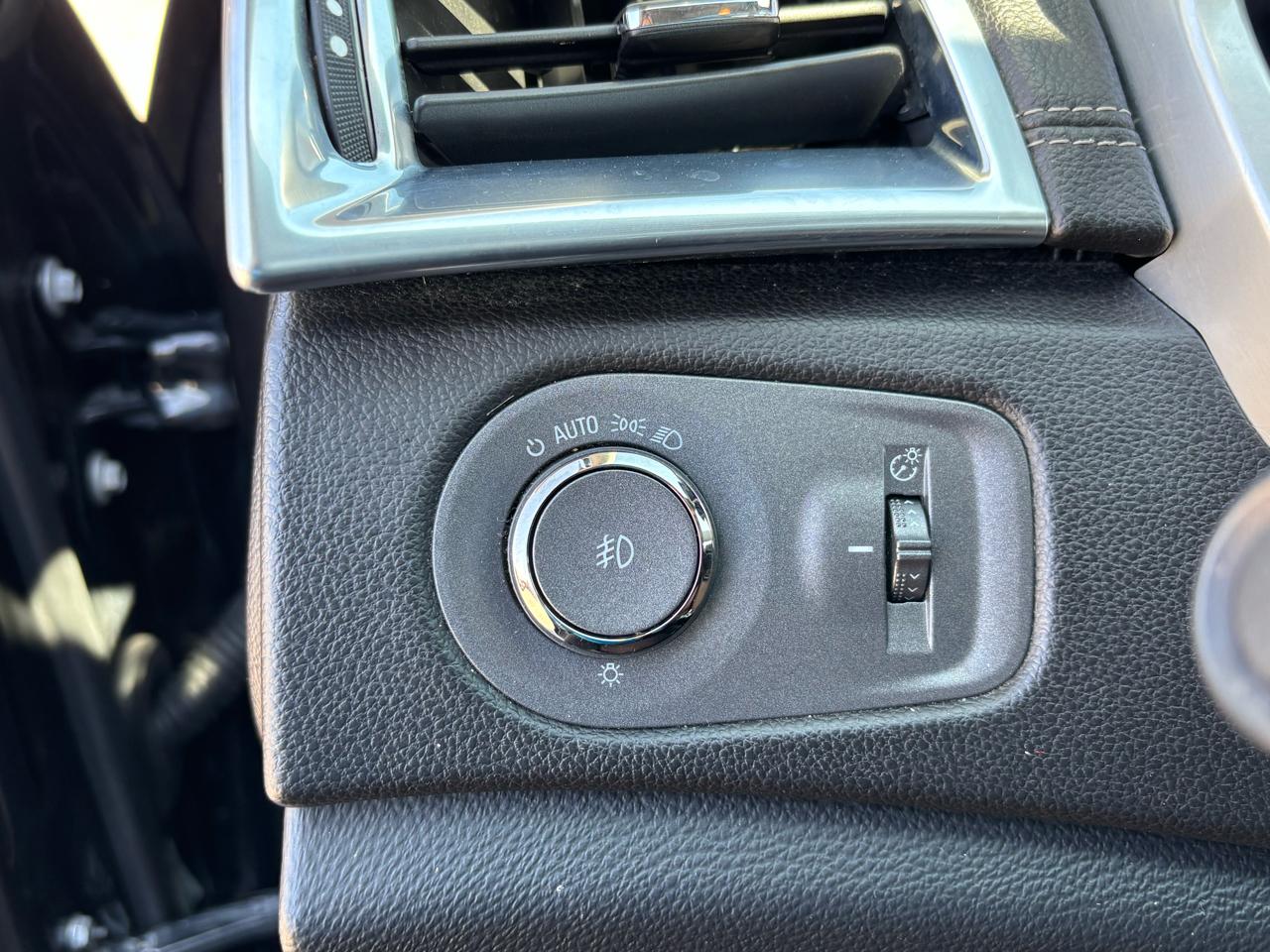 Cadillac SRX Performance 2012