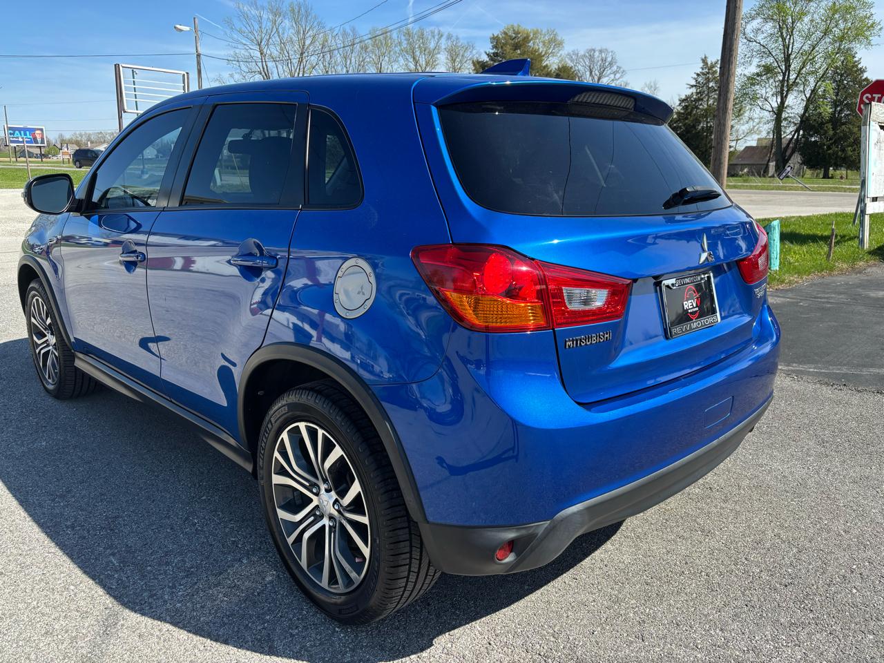 Mitsubishi Outlander Sport 2.0 ES 5M 2017