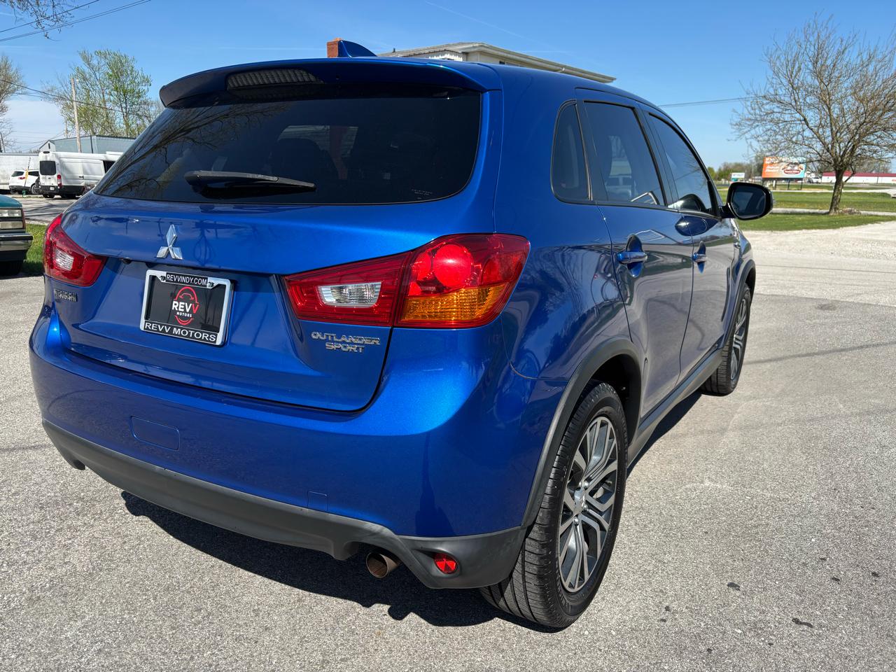 Mitsubishi Outlander Sport 2.0 ES 5M 2017