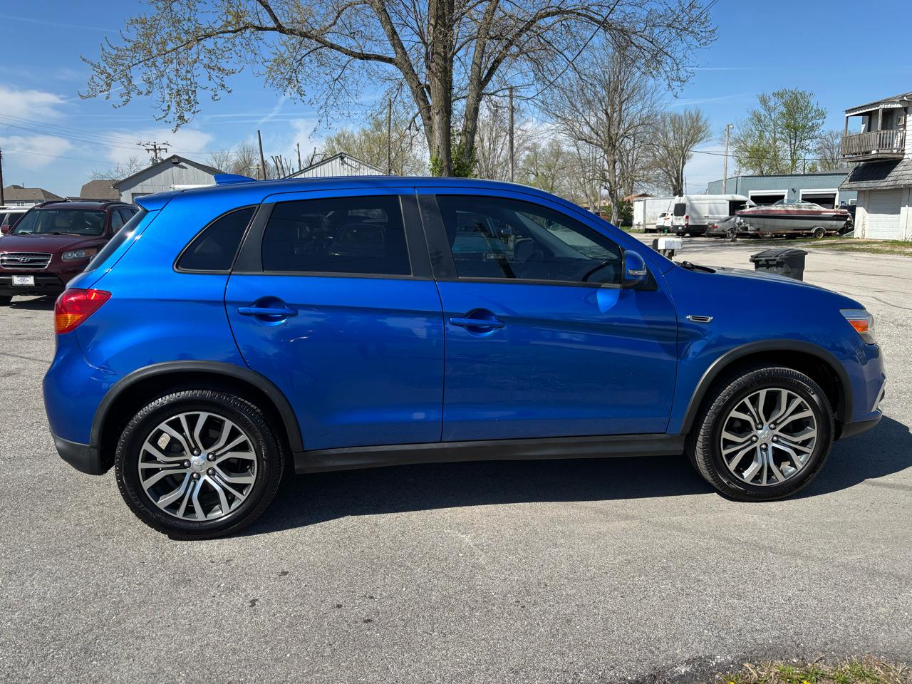 Mitsubishi Outlander Sport 2.0 ES 5M 2017