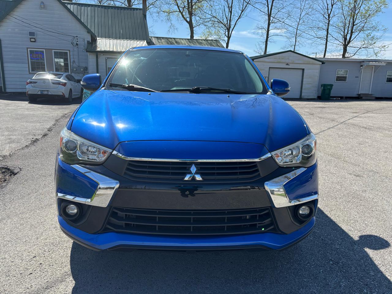 Mitsubishi Outlander Sport 2.0 ES 5M 2017