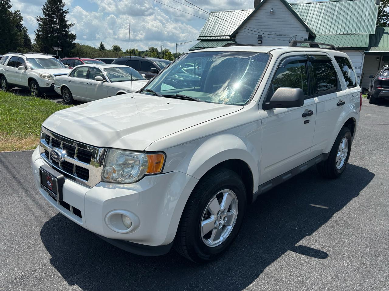 Ford Escape XLT FWD 2011