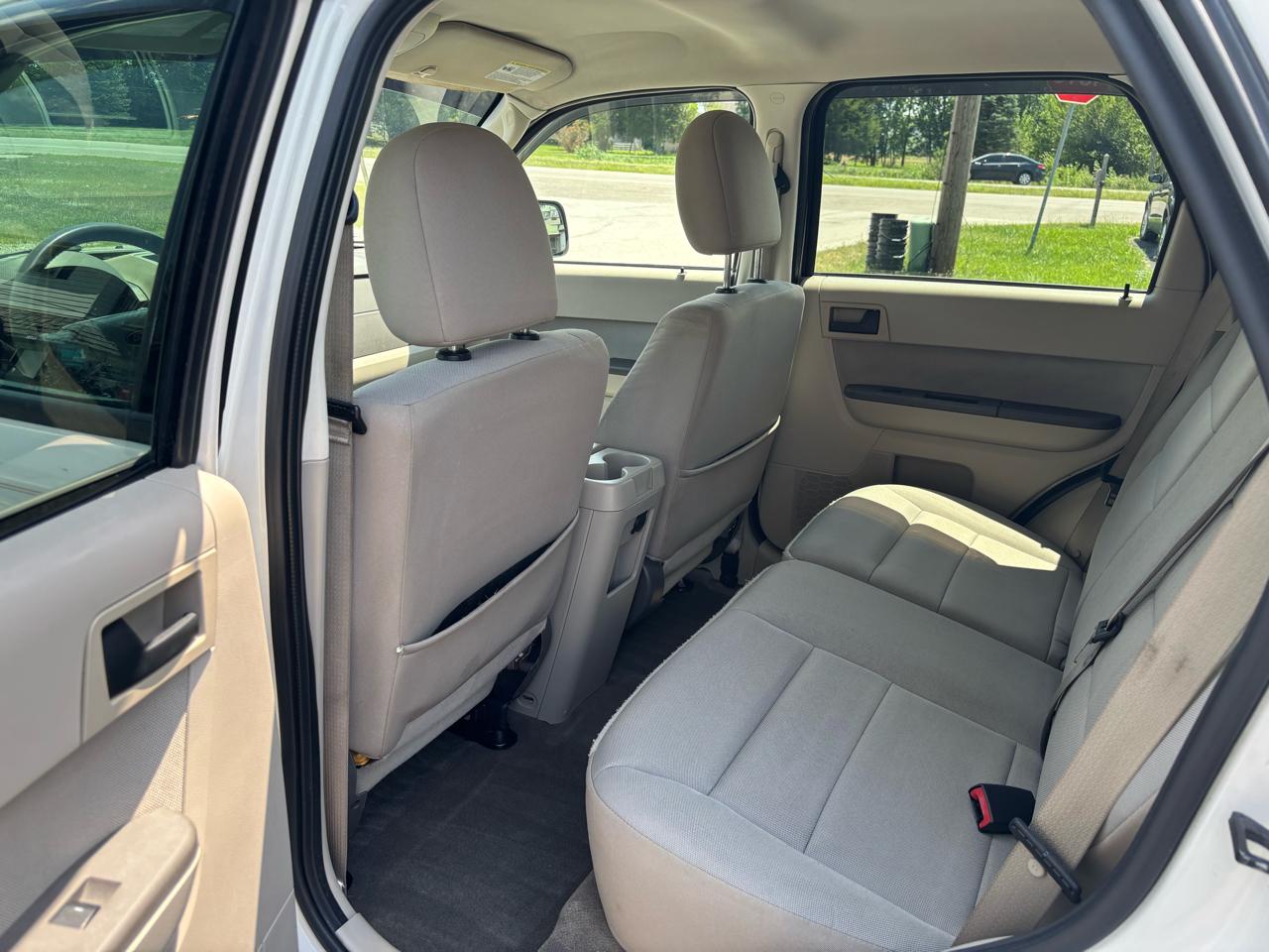 Ford Escape XLT FWD 2011