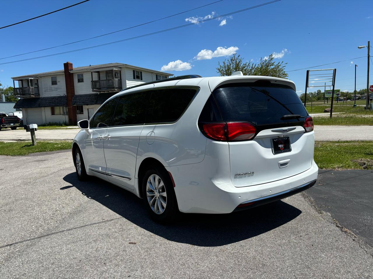 Chrysler Pacifica Touring-L 2019