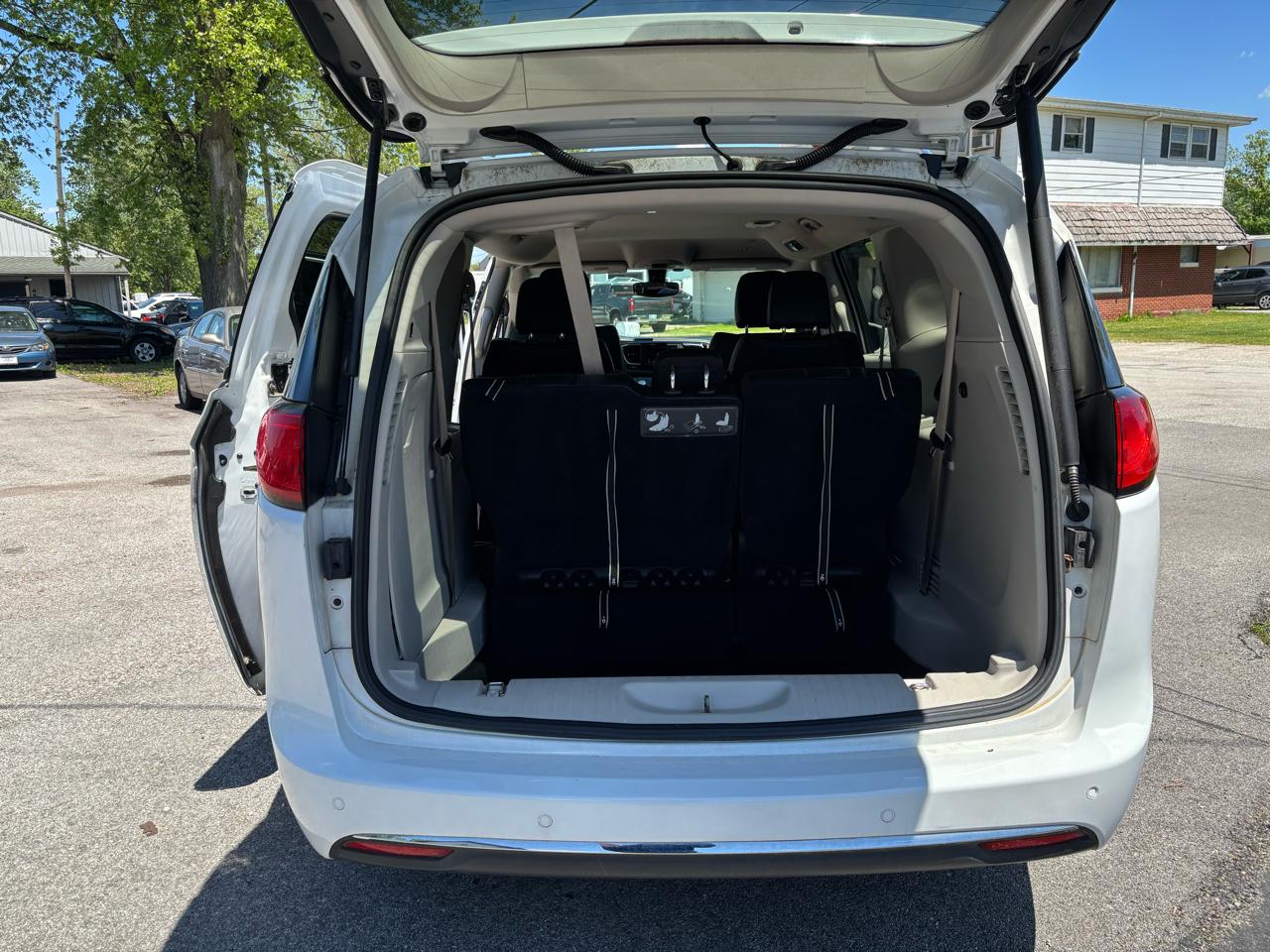 Chrysler Pacifica Touring-L 2019