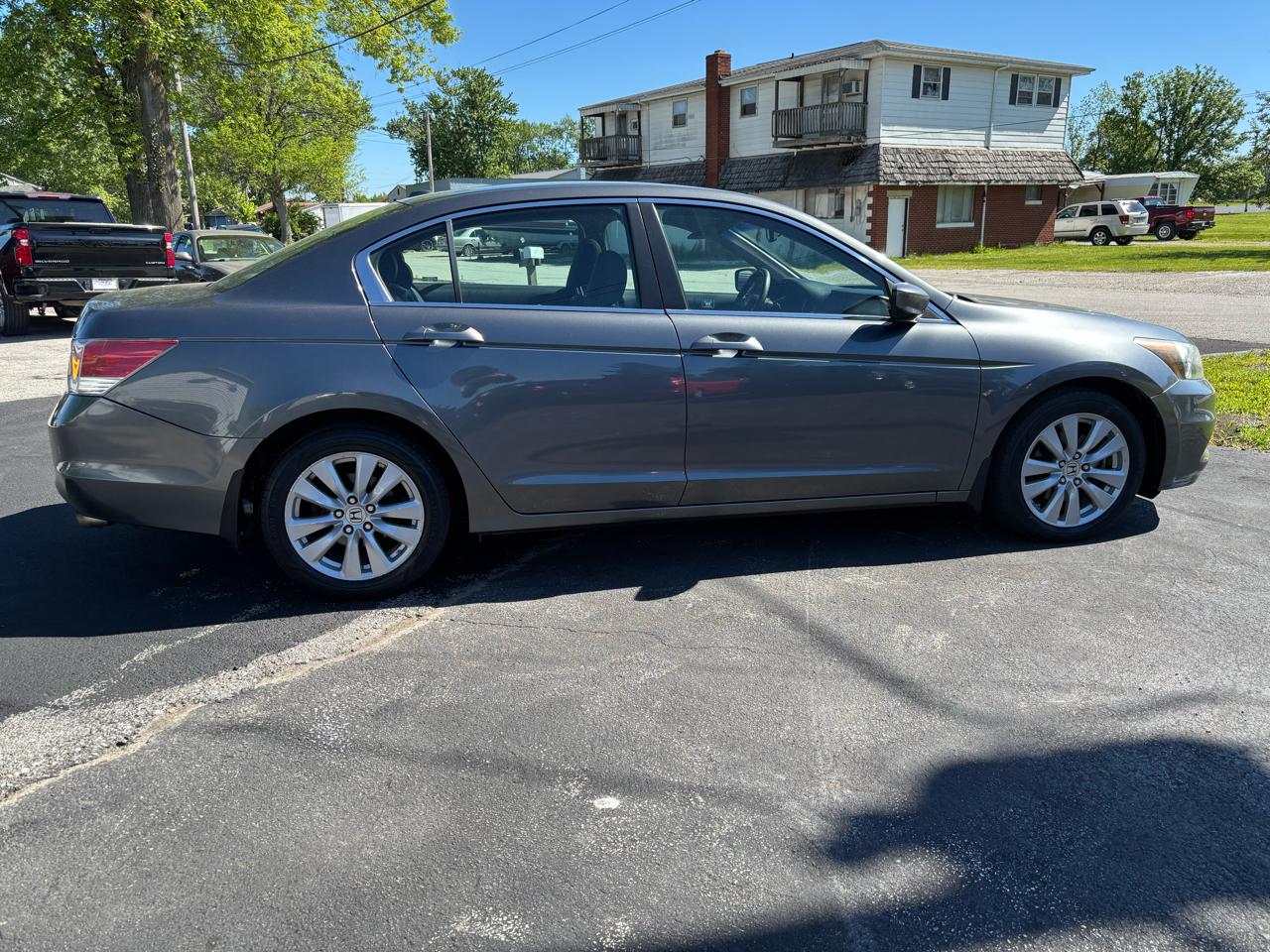 Honda Accord EX-L Sedan AT 2011