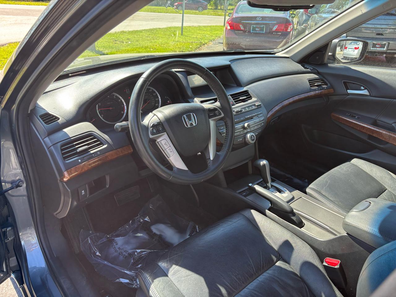 Honda Accord EX-L Sedan AT 2011