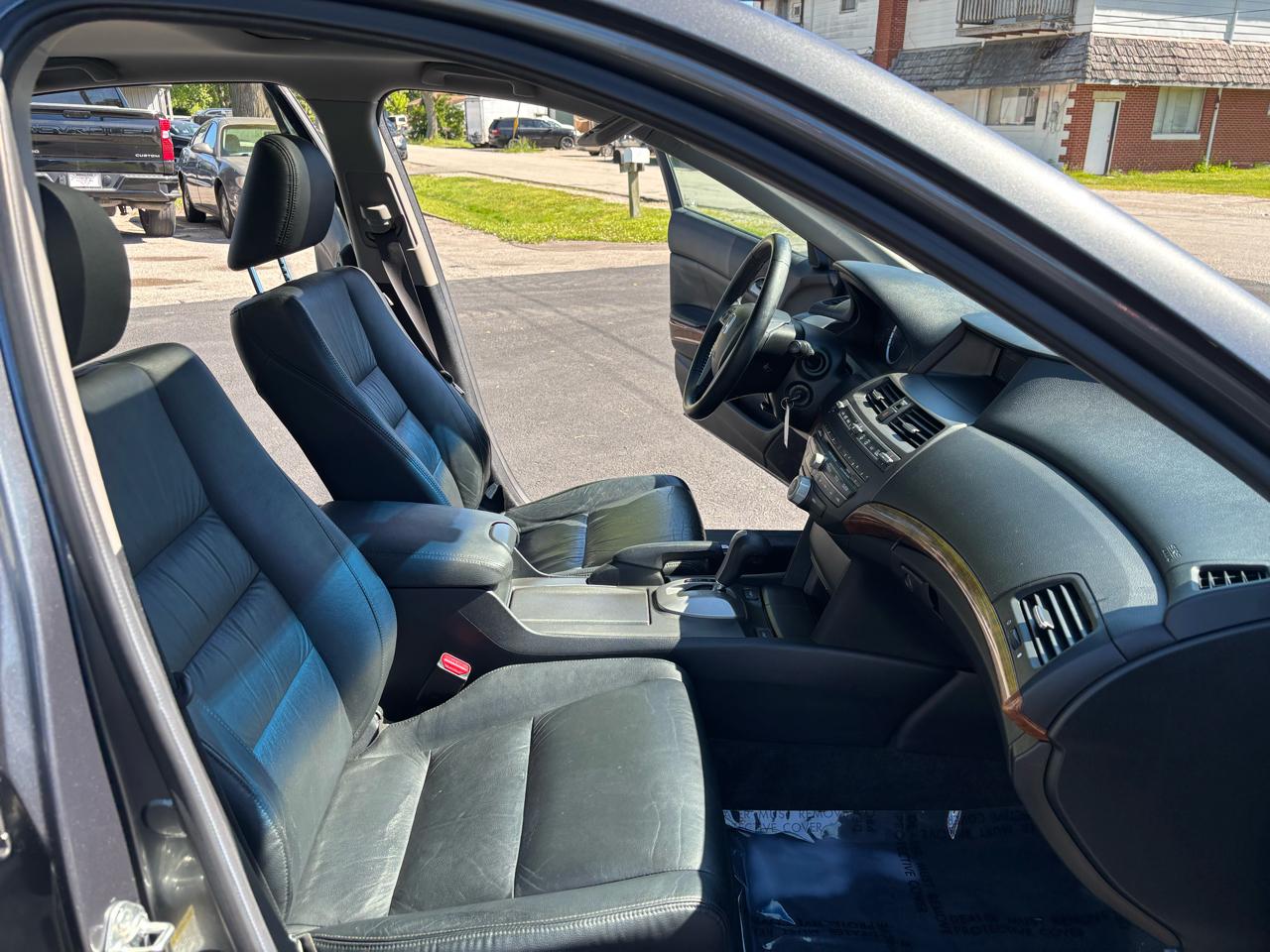 Honda Accord EX-L Sedan AT 2011