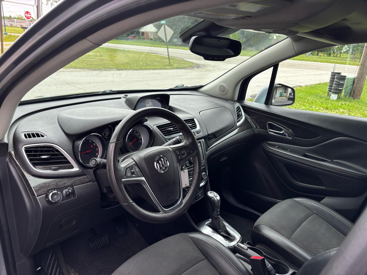 Buick Encore Convenience FWD 2014