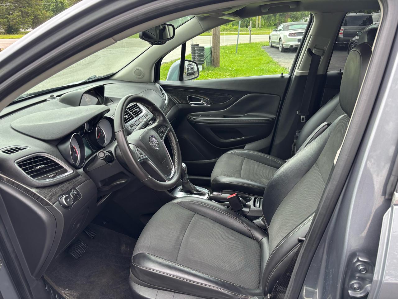 Buick Encore Convenience FWD 2014