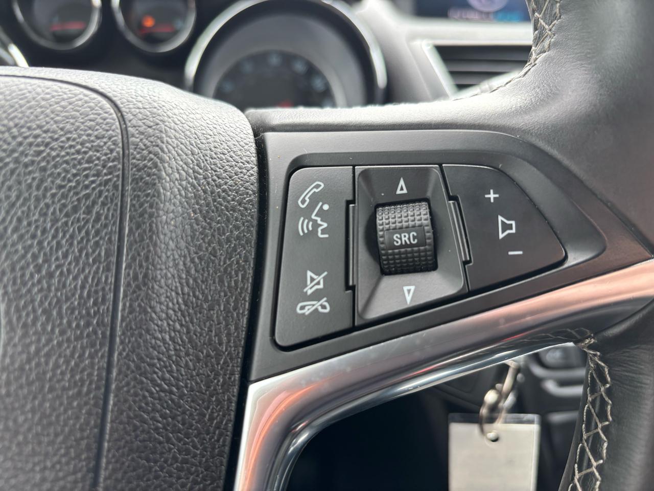 Buick Encore Convenience FWD 2014