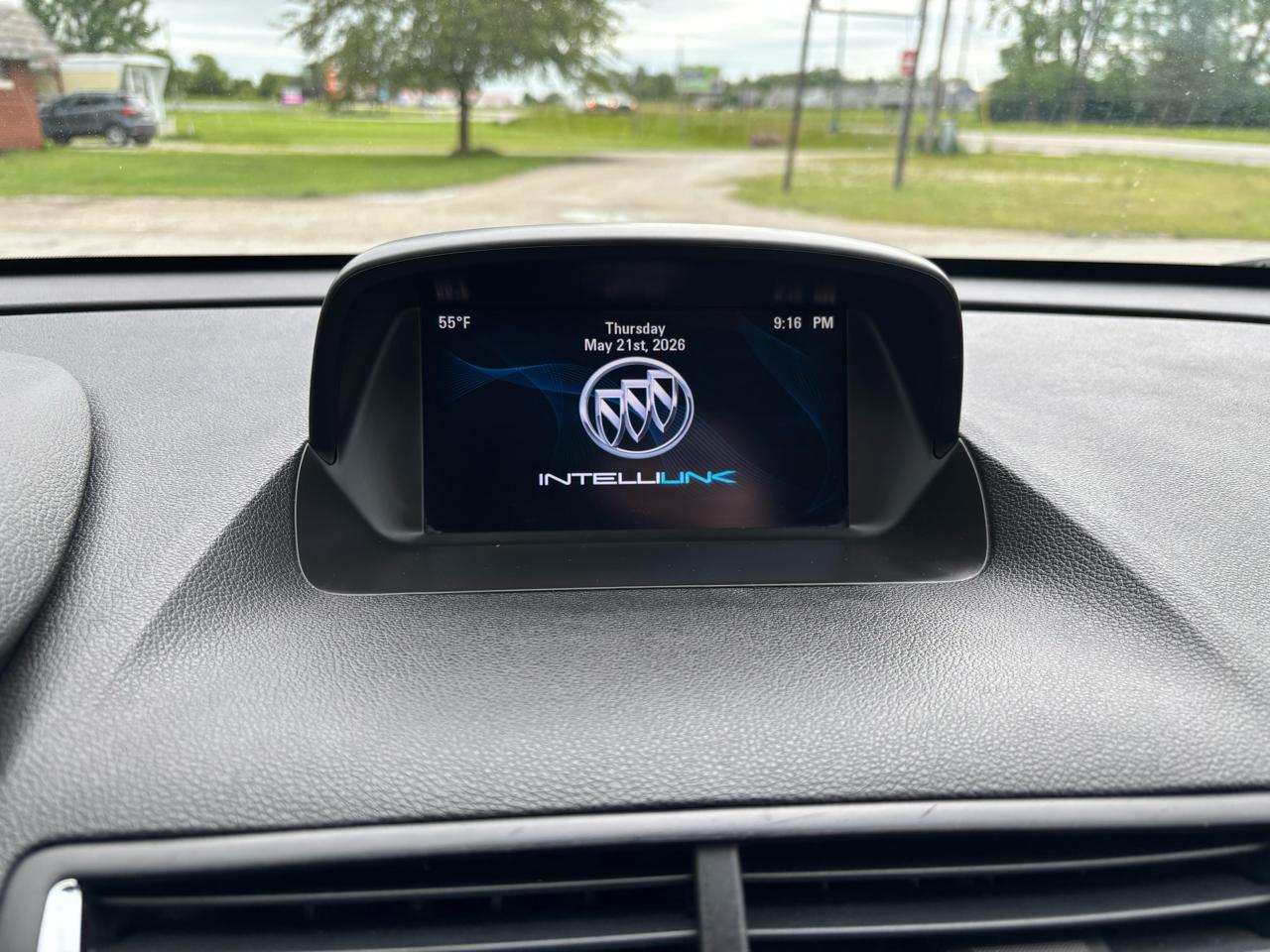 Buick Encore Convenience FWD 2014
