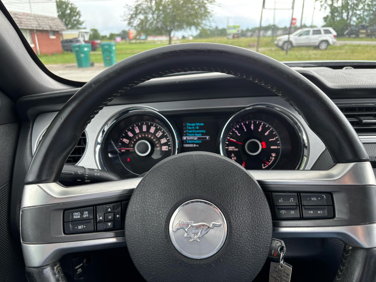 Ford Mustang V6 Convertible 2014
