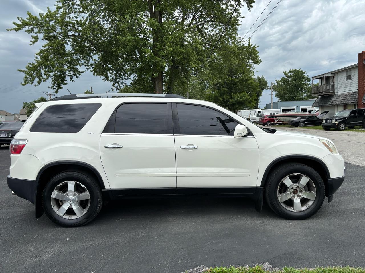 GMC Acadia SLT-1 FWD 2011