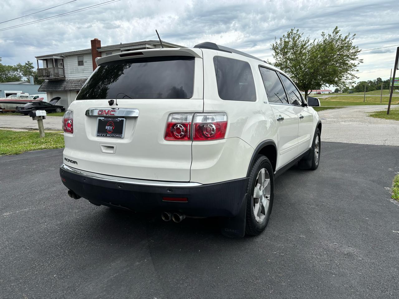 GMC Acadia SLT-1 FWD 2011